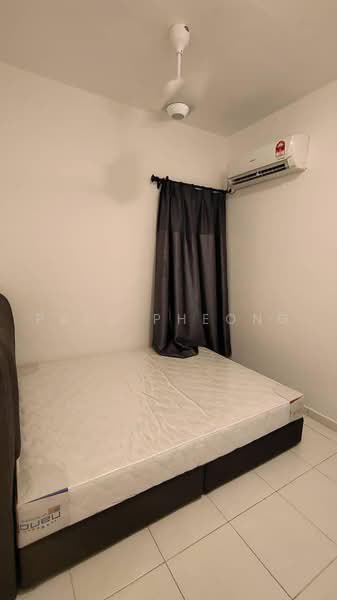 Condominium for Rent at i-Santorini - Paul Pheong - Bedroom - PropertyGuru.com.my