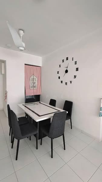 Condominium for Rent at i-Santorini - Paul Pheong - Dining Room - PropertyGuru.com.my