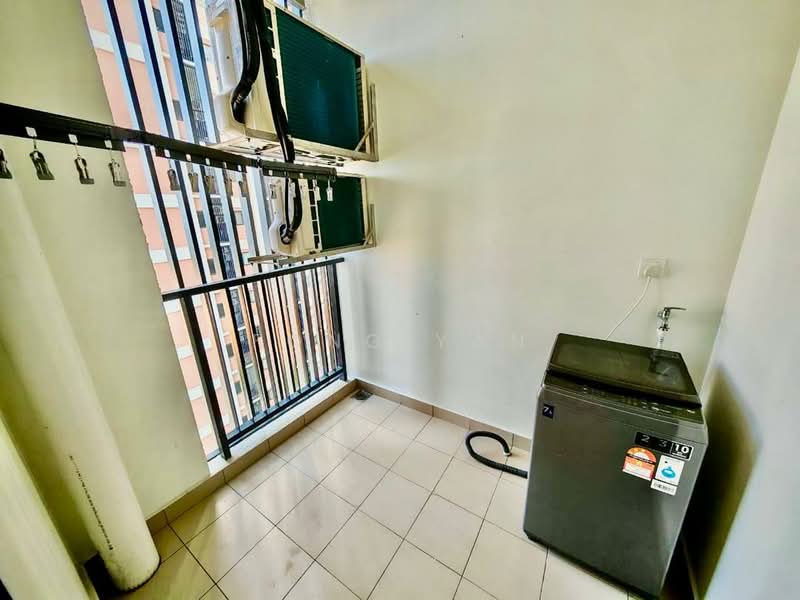 Servis Apartment untuk Disewa di Princeton Suites @ EduSentral - Fong Yan - Balcony - PropertyGuru.com.my