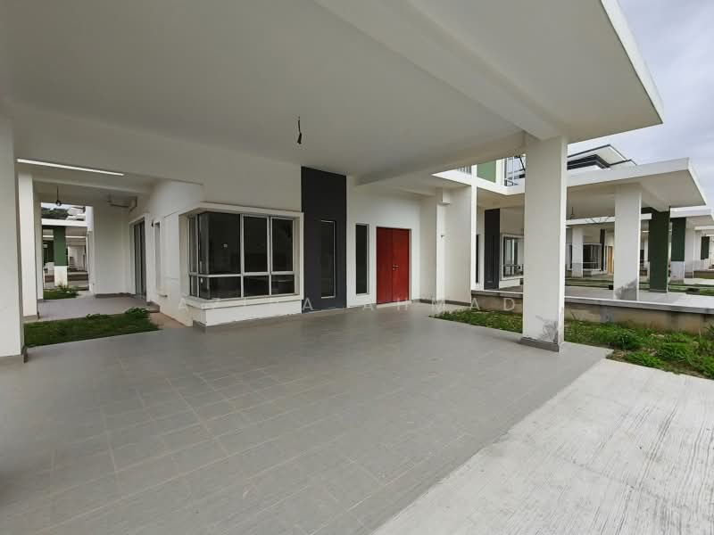 Rumah Berkembar untuk Dijual di Sepang (Selangor) - Azira Ahmad - Exterior - PropertyGuru.com.my