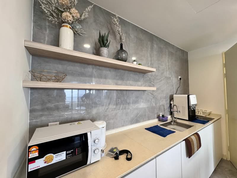 Servis Apartment untuk Disewa di Imperio Residence - Vinc Pheng - Kitchen - PropertyGuru.com.my