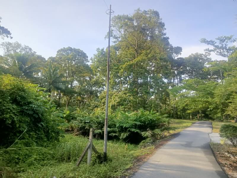 Agricultural Land for Sale in Lenggeng (Negeri Sembilan) - Mohd Faizal - Exterior - PropertyGuru.com.my