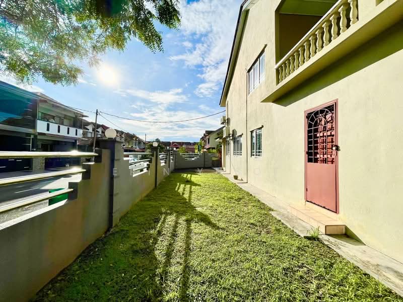 2-storey Terraced House for Sale in Bandar Utama Batang Kali (Batang Kali) - Erin Yusof - Exterior - PropertyGuru.com.my