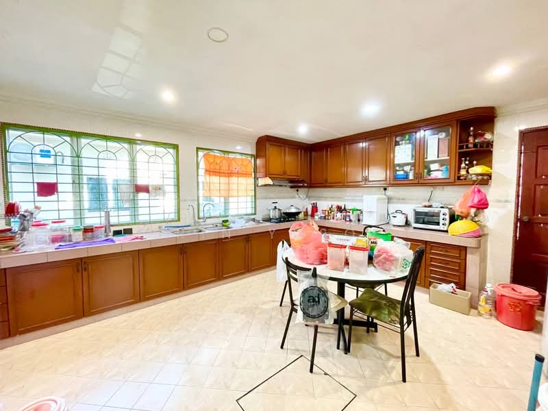 2-storey Terraced House for Sale in Bandar Utama Batang Kali (Batang Kali) - Erin Yusof - PropertyGuru.com.my