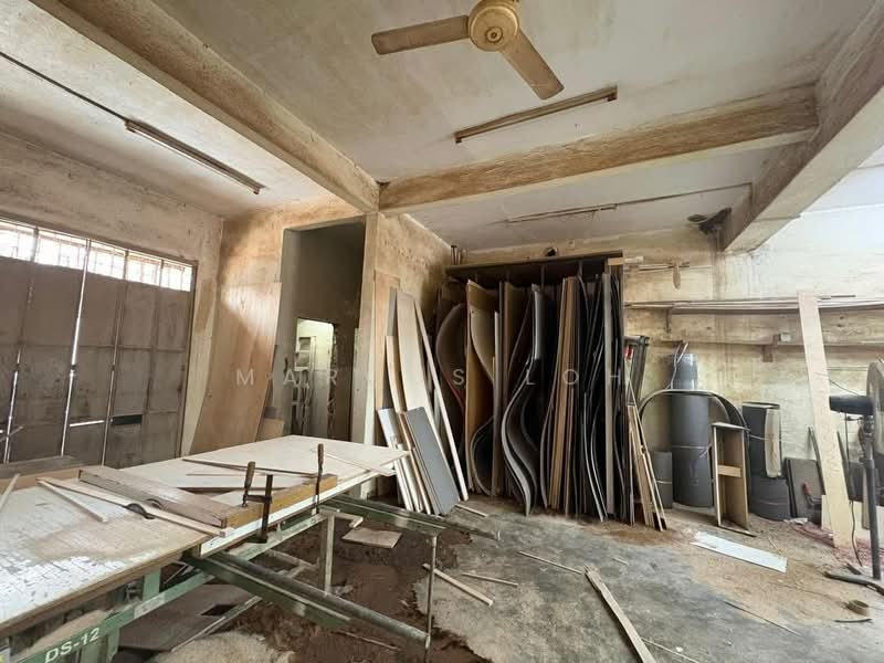 Kedai untuk Dijual di Taman Puteri Wangsa (Ulu Tiram) - Marcus Loh - PropertyGuru.com.my