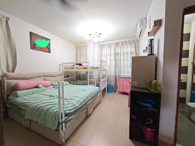 2-storey Terraced House for Sale in Taman Bestari Indah (Ulu Tiram) - Nico Chong - Bedroom - PropertyGuru.com.my
