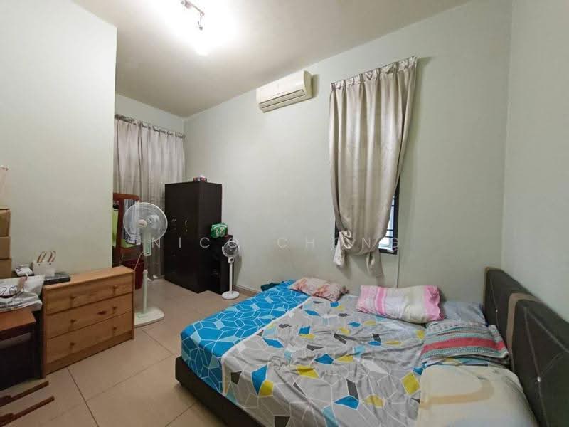 2-storey Terraced House for Sale in Taman Bestari Indah (Ulu Tiram) - Nico Chong - Bedroom - PropertyGuru.com.my