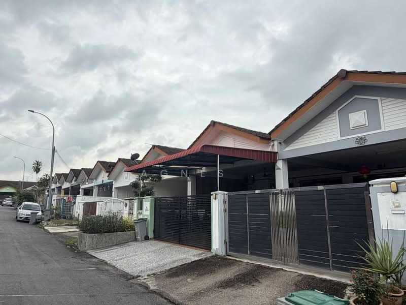 Rumah Teres untuk Dijual di Taman JP Perdana (Johor Bahru) - Agnes . - PropertyGuru.com.my