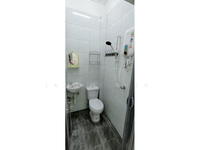 2-storey Terraced House for Rent in Gombak (Selangor) - Lay Moi Shoo - Bathroom - PropertyGuru.com.my