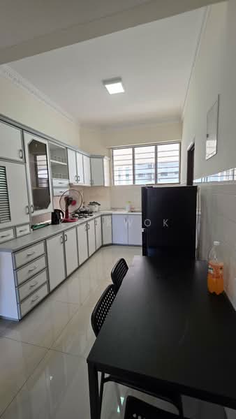 Condominium for Sale at Arratoon Court - KK Kwok - Kitchen - PropertyGuru.com.my