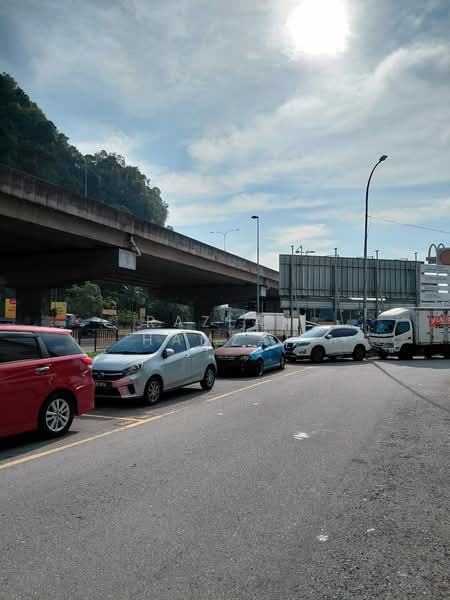 Kedai untuk Dijual di Taman Sri Batu Caves (Batu Caves) - Razlan Hamzah - Exterior - PropertyGuru.com.my