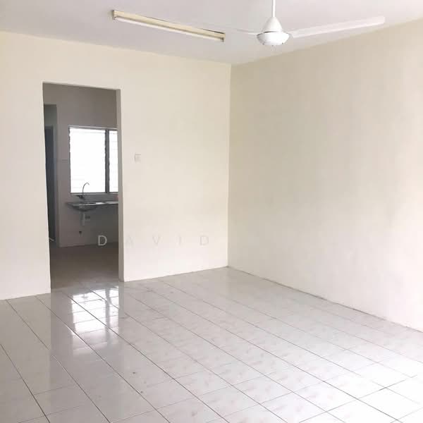 Rumah Teres untuk Dijual di Bandar Mahkota Cheras (Cheras) - David Wan - Living Room - PropertyGuru.com.my