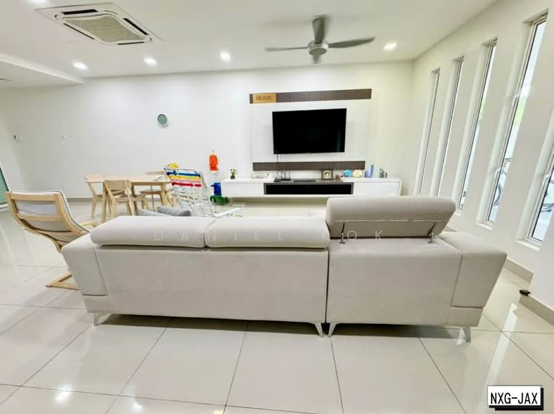 Rumah Teres 2 Tingkat untuk Dijual di Taman Sentosa (Klang) - Daniel Kok - Living Room - PropertyGuru.com.my