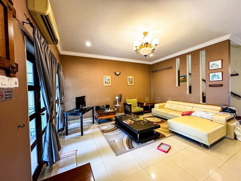 Rumah Berkembar untuk Dijual di Seksyen 9 (Bangi) - Akramin Firdaus Bin Mokhtar - PropertyGuru.com.my