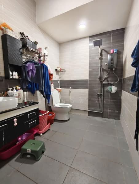 1-storey Terraced House for Sale in Bandar Putra (Kulai) - Melinda Ee - Bathroom - PropertyGuru.com.my