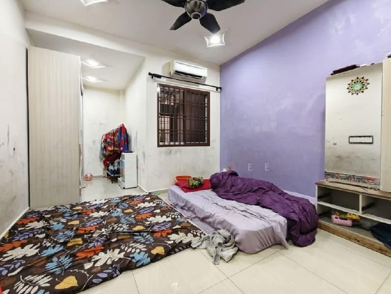 1-storey Terraced House for Sale in Bandar Putra (Kulai) - Melinda Ee - Bedroom - PropertyGuru.com.my