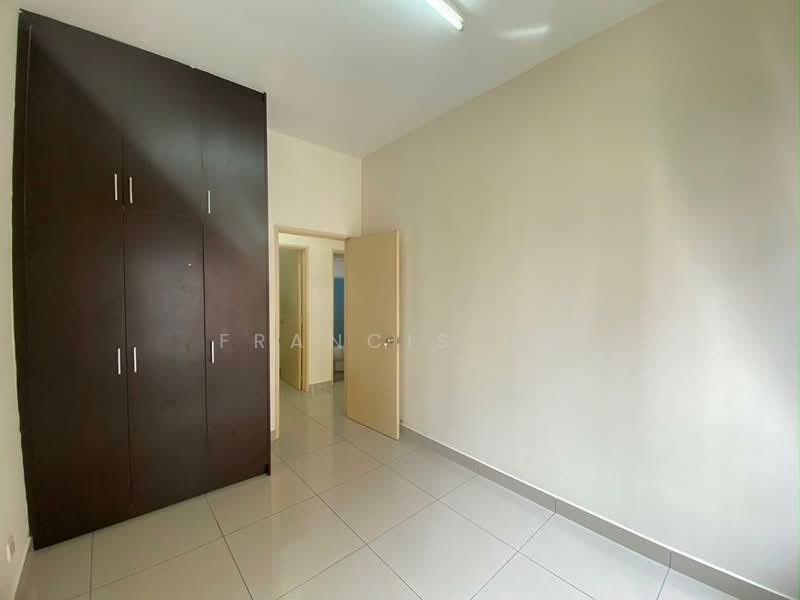 Service Residence for Sale at OUG Parklane - Francis Ng - Bedroom - PropertyGuru.com.my