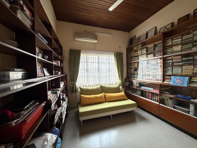 Bungalow House for Sale in Seksyen 11 (Petaling Jaya) - Jack Chong - Study - PropertyGuru.com.my