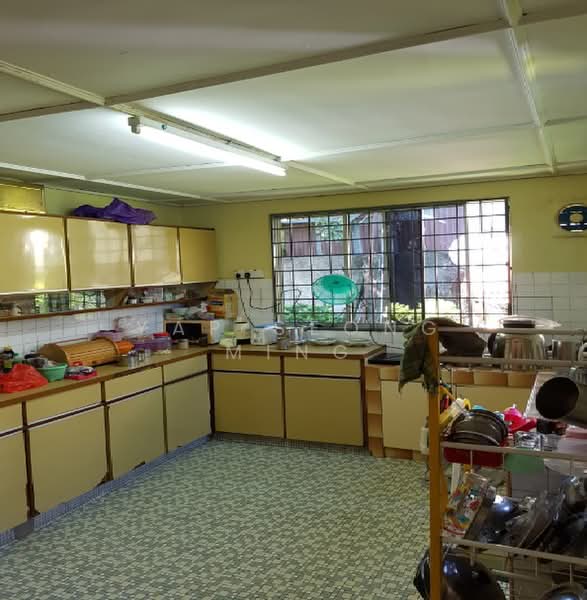 Rumah Banglo untuk Dijual di Taman Paik Siong (Bandar Kinrara) - Yap Seong Ming - Kitchen - PropertyGuru.com.my