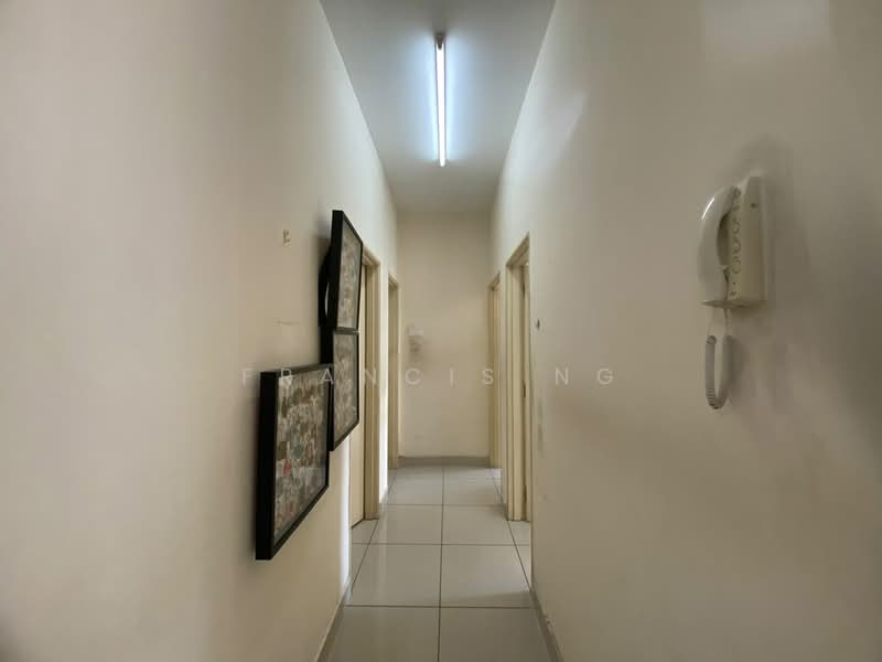 Servis Apartment untuk Dijual di OUG Parklane - Francis Ng - Corridor - PropertyGuru.com.my