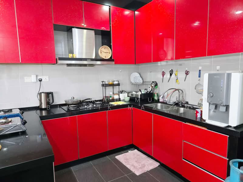 Rumah Teres 2 Tingkat untuk Dijual di Taman Cahaya Alam (Shah Alam) - Nik Ahmad Muazzam Bin Nik Mazlan - Kitchen - PropertyGuru.com.my
