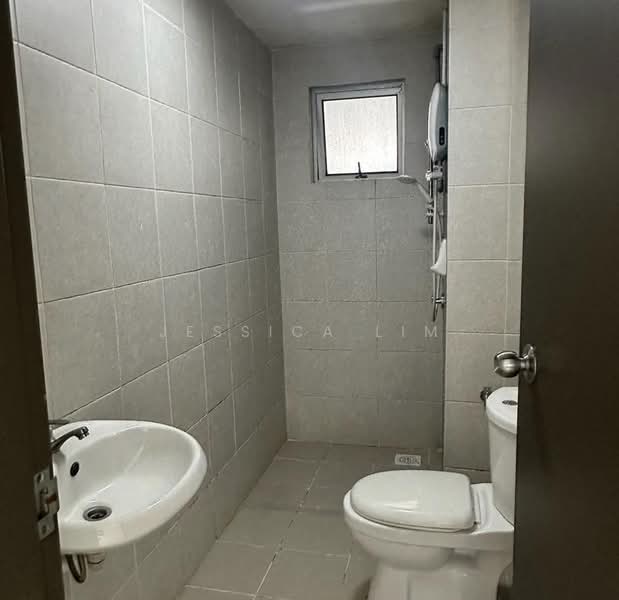 Pangsapuri untuk Dijual di Residensi KepongMas - Jessica Lim - Bathroom - PropertyGuru.com.my