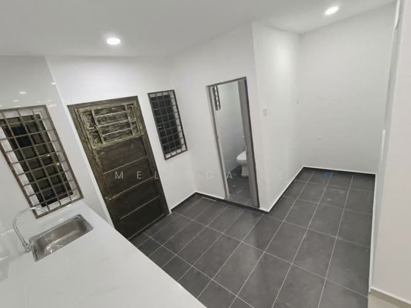 Rumah Teres 2 Tingkat untuk Dijual di Bandar Seri Alam (Masai) - Melinda Ee - Interior - PropertyGuru.com.my
