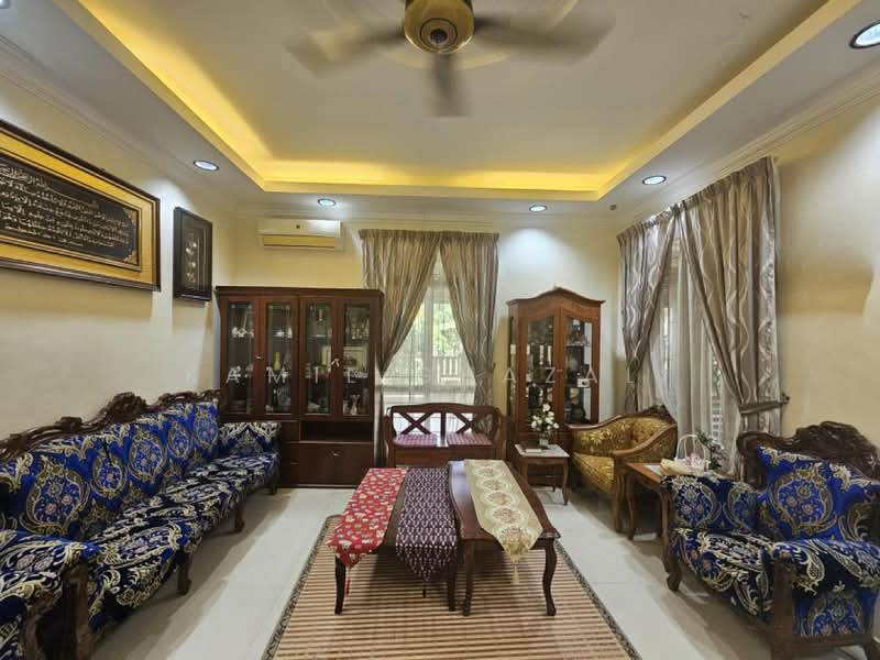 Semi-Detached House for Sale in Presint 15 (Putrajaya) - Kamil Ghazali - Living Room - PropertyGuru.com.my