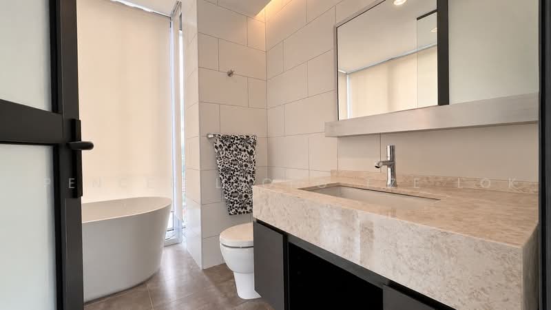 Kondominium untuk Dijual di Twy Duplex Condos - Spencer Leong Tze Lok - Bathroom - PropertyGuru.com.my