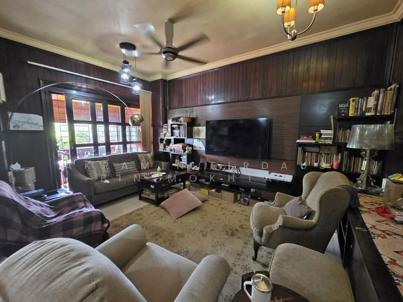 Semi-Detached House for Sale in D'Kayangan (Shah Alam) - Akramin Firdaus Bin Mokhtar - PropertyGuru.com.my