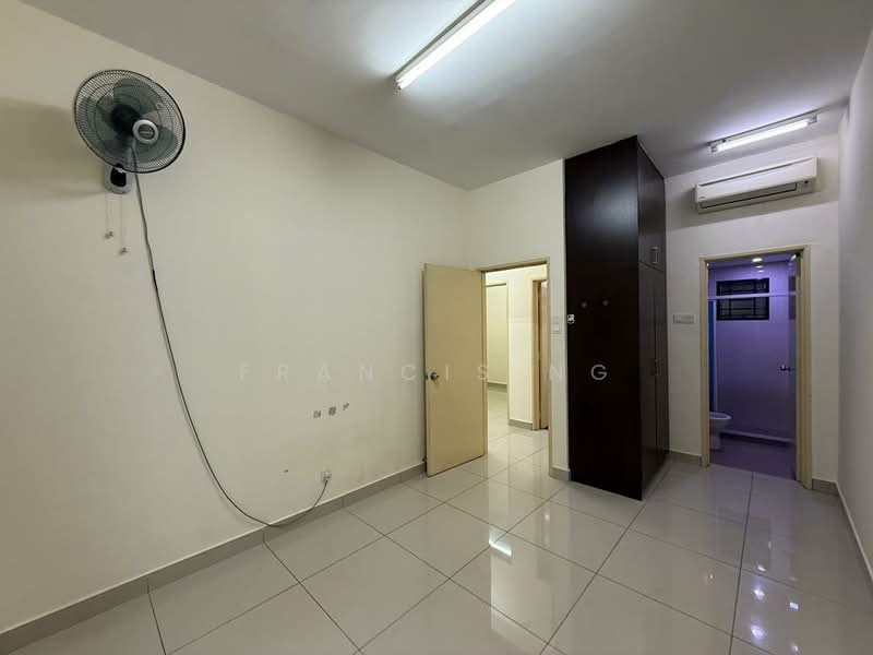 Servis Apartment untuk Dijual di OUG Parklane - Francis Ng - Interior - PropertyGuru.com.my