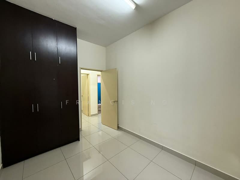 Servis Apartment untuk Dijual di OUG Parklane - Francis Ng - Bedroom - PropertyGuru.com.my