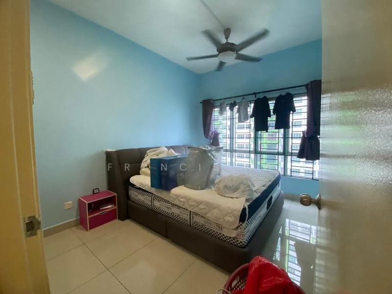 Kediaman Servis untuk Dijual di OUG Parklane - Francis Ng - Bedroom - PropertyGuru.com.my