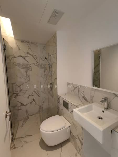 Kediaman Servis untuk Dijual di Lumi Tropicana Serviced Residence - Jasper Wong - Bathroom - PropertyGuru.com.my