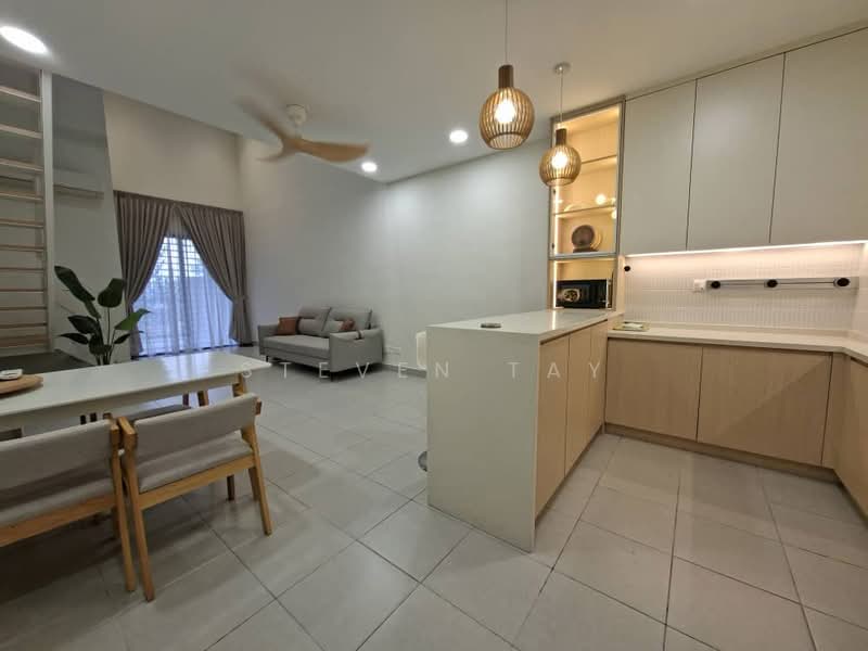 Soho for Rent in Bandar Tun Hussein Onn (Cheras) - Steven Tay - Living Room - PropertyGuru.com.my