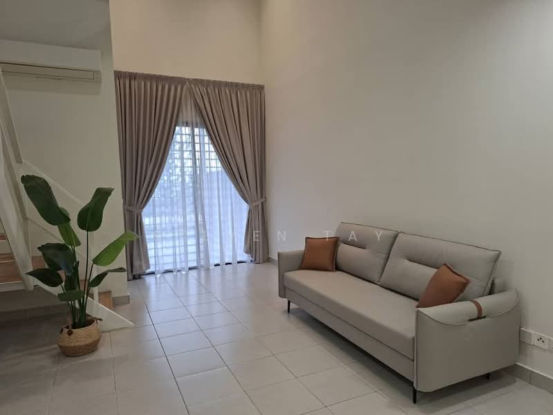 Soho for Rent in Bandar Tun Hussein Onn (Cheras) - Steven Tay - Living Room - PropertyGuru.com.my