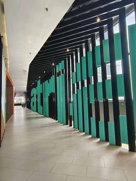 Servis Apartment untuk Dijual di Atria - Andrew Tan - Corridor - PropertyGuru.com.my