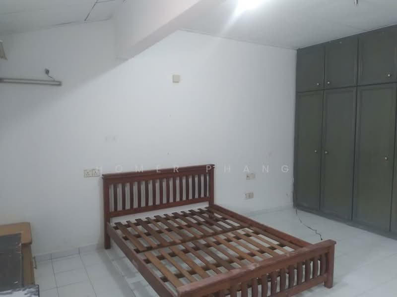 Rumah Teres untuk Disewa di Taman Mayang (Petaling Jaya) - Homer Phang - Bedroom - PropertyGuru.com.my