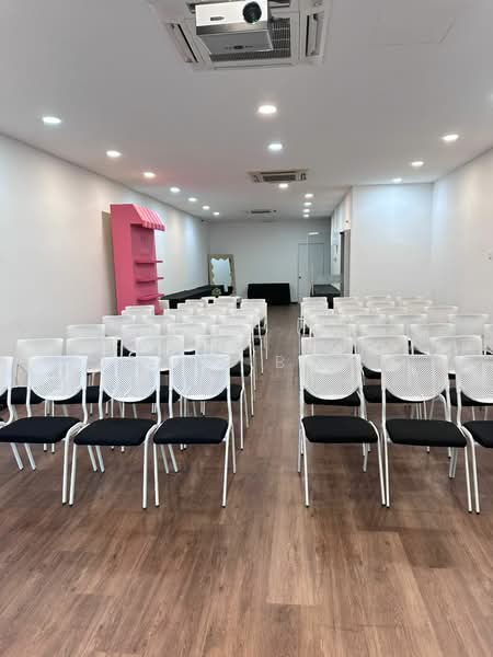 Shop / Office for Rent in Setia Eco Cascadia (Tebrau) - James Bong - Interior - PropertyGuru.com.my
