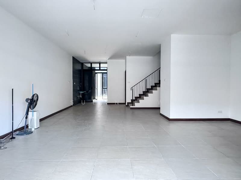 2-storey Terraced House for Sale in Puteri Harbour (Iskandar Puteri (Nusajaya)) - Suenn Low - Living Room - PropertyGuru.com.my