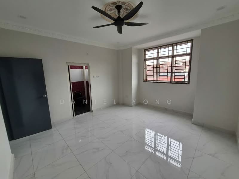 Rumah Teres 2 Tingkat untuk Dijual di Taman Pulai Indah (Johor Bahru) - Daniel Yong - PropertyGuru.com.my