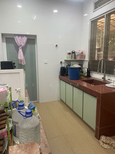 Semi-Detached House for Sale in Petaling Jaya (Selangor) - Mei Lee Tang - Kitchen - PropertyGuru.com.my