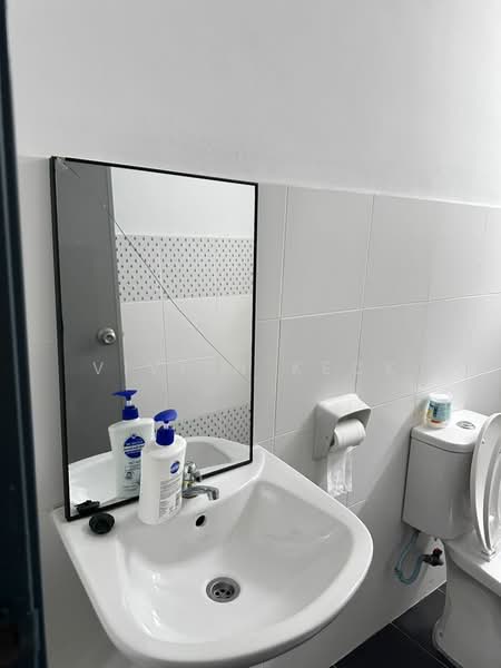Shop / Office for Rent in Setia Eco Cascadia (Tebrau) - Vivien Keck - Bathroom - PropertyGuru.com.my