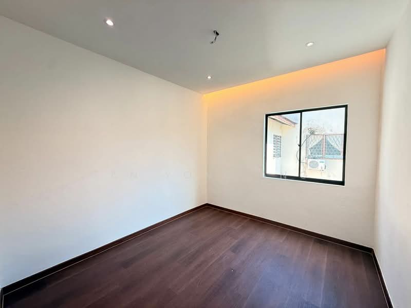 Rumah Flat untuk Dijual di Flat Taman Ungku Tun Aminah - Han Yong Ang - Interior - PropertyGuru.com.my