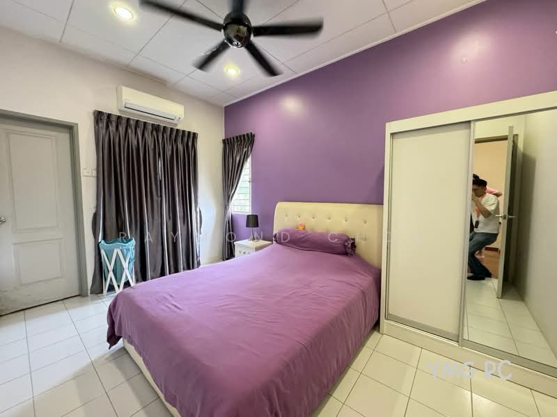 2-storey Terraced House for Rent in Bandar Botanic (Klang) - Raymond Choo - Bedroom - PropertyGuru.com.my