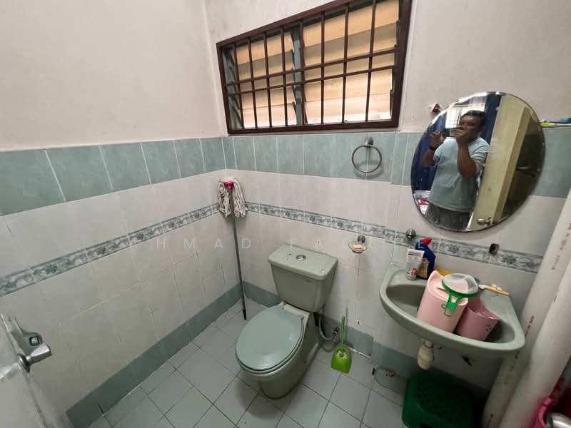 Pangsapuri untuk Dijual di Bangi Idaman Apartment - Ahmad Fadlee - PropertyGuru.com.my