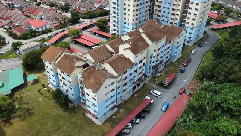 Pangsapuri untuk Dijual di Bangi Idaman Apartment - Ahmad Fadlee - PropertyGuru.com.my