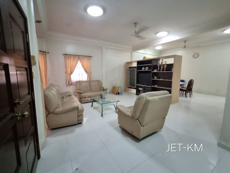 Semi-Detached House for Sale in Pjs 9 (Sunway) - Daniel Kok - Living Room - PropertyGuru.com.my