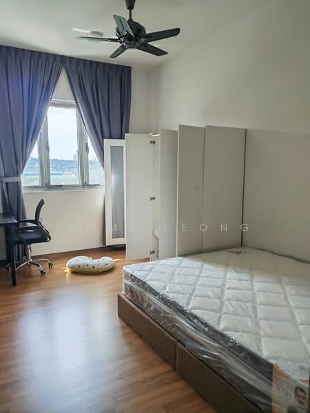 Servis Apartment untuk Disewa di Greenz (Residensi Flora) @ One South - Jimmy Leong - Bedroom - PropertyGuru.com.my