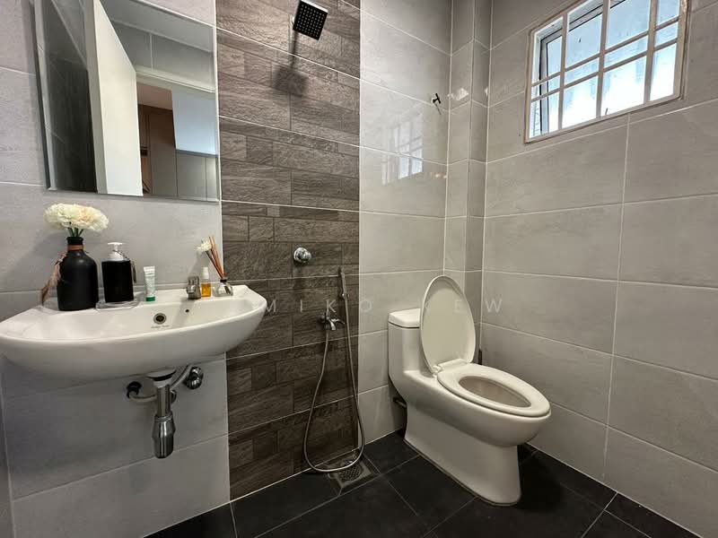 Rumah Teres 2 Tingkat untuk Dijual di Bandar Mahkota Cheras (Cheras) - Yumiko Kew - Bathroom - PropertyGuru.com.my